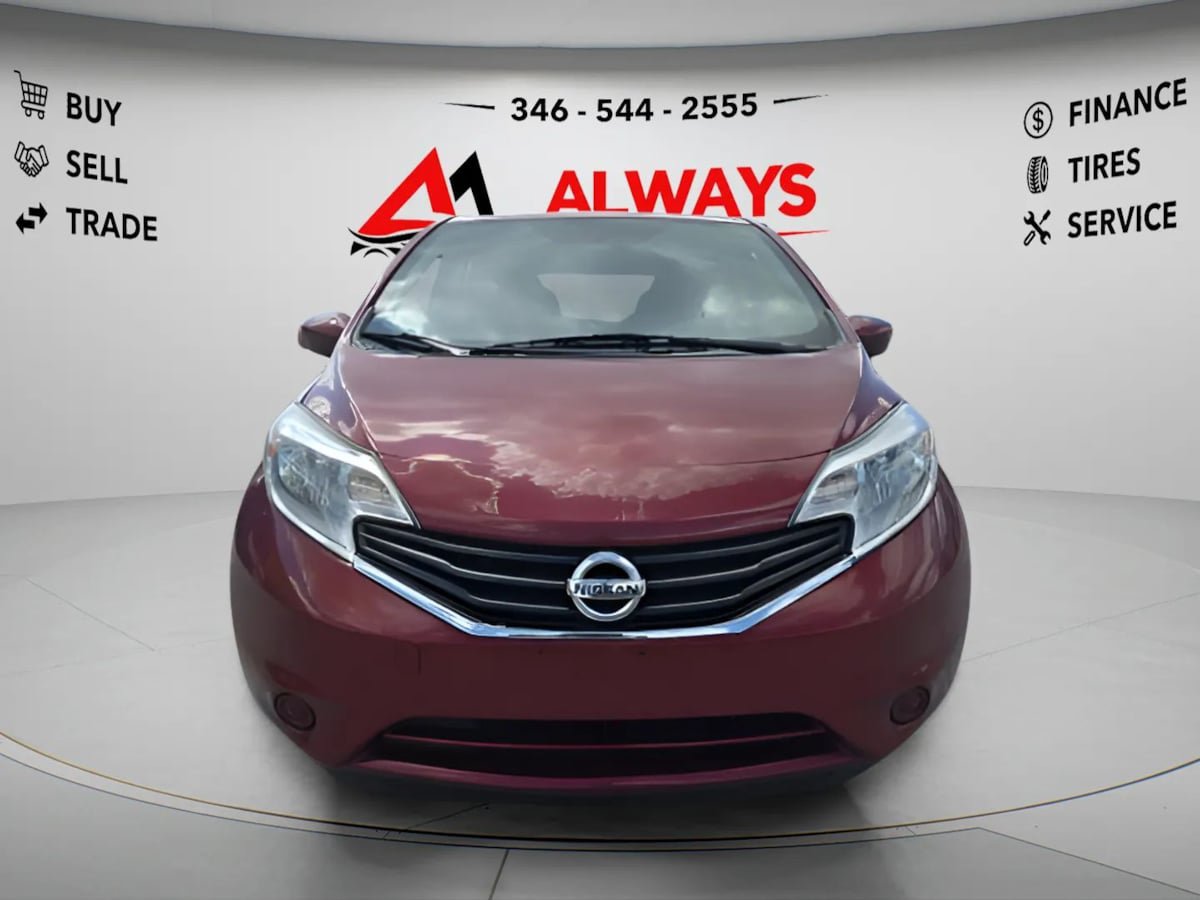 Used 2016 Nissan Versa Note SV w/ Sport Value Package FWD image 2