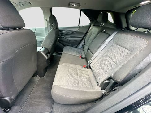 Used 2024 Chevrolet Equinox LT FWD image 25