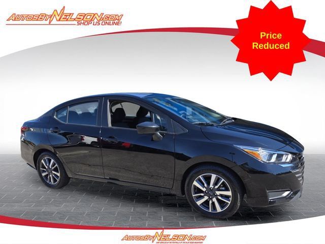 Used 2023 Nissan Versa SV FWD image 1