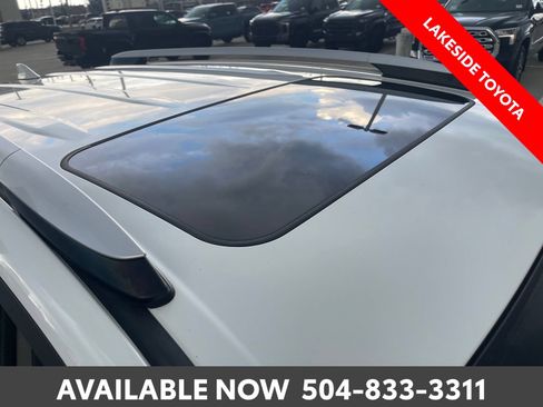 Used 2016 Toyota RAV4 XLE FWD image 9