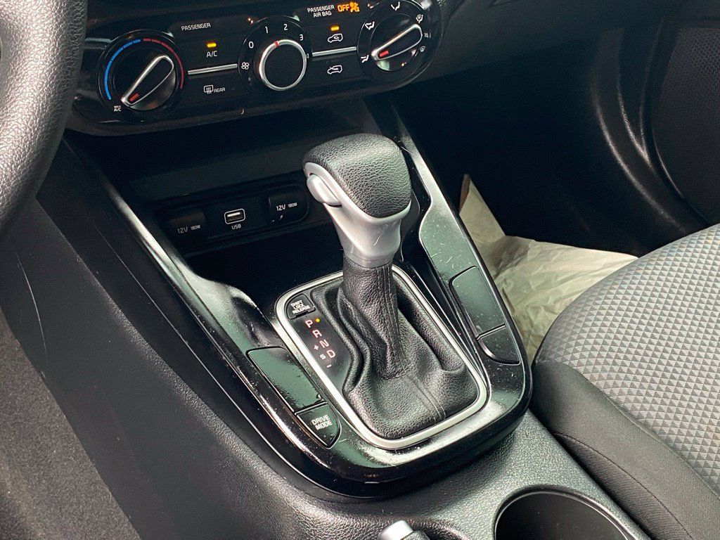 Used 2022 Kia Soul LX w/ Technology Package FWD image 13