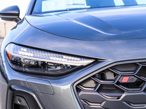 New 2025 Audi S5 Prestige image 9