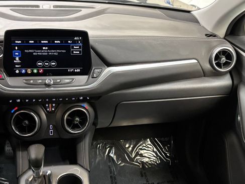 Used 2025 Chevrolet Blazer LT FWD image 36