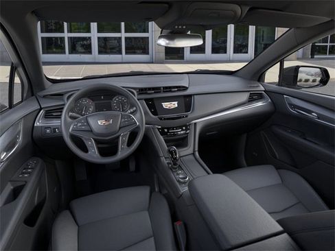 New 2026 Cadillac XT5 Luxury w/ LPO, Floor Liner Package AWD/4WD image 15