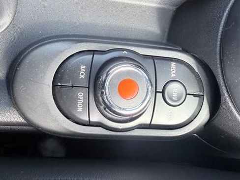 Used 2019 MINI Cooper S FWD image 15