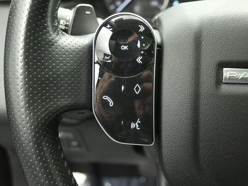 Used 2019 Land Rover Range Rover Velar S image 12