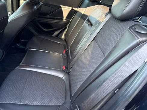 Certified 2022 Buick Encore Preferred w/ Safety Package image 10