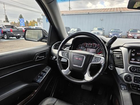 Used 2015 GMC Yukon SLT image 12