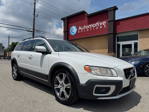 Used 2012 Volvo XC70 T6 AWD/4WD image 2