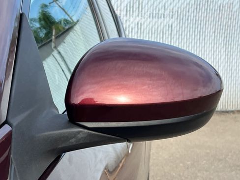 Used 2025 Nissan Sentra SV FWD image 12