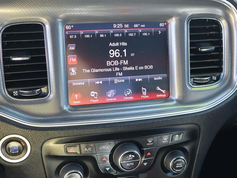 Used 2013 Dodge Charger R/T RWD image 15