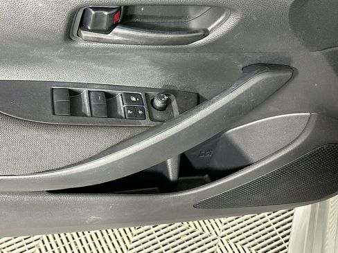 Used 2023 Toyota Corolla LE FWD image 14