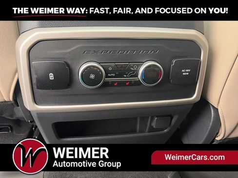 Used 2024 Ford Expedition Limited AWD/4WD image 20
