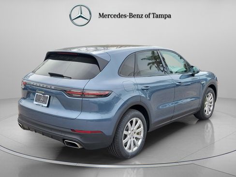 Used 2020 Porsche Cayenne E-Hybrid image 4