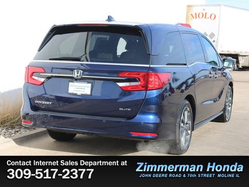 Certified 2024 Honda Odyssey Elite image 2