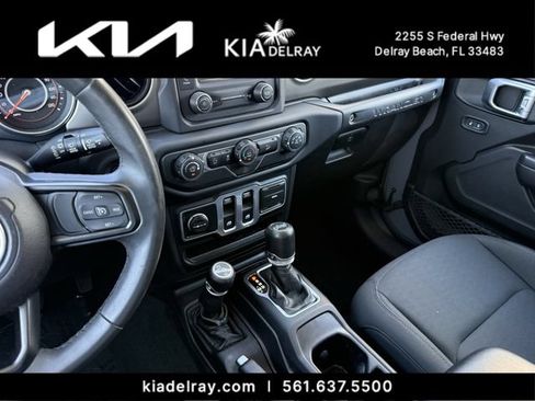 Used 2018 Jeep Wrangler Sport AWD/4WD image 25