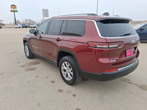 Used 2022 Jeep Grand Cherokee L Limited image 6