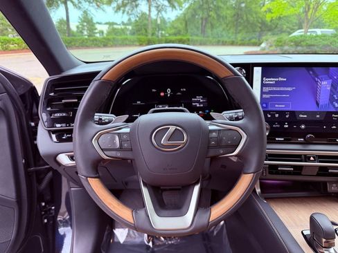 Certified 2025 Lexus RX 350 Premium Plus w/ Convenience Package FWD image 23
