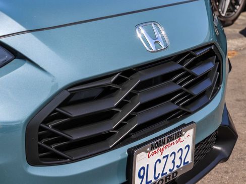 Used 2024 Honda HR-V Sport image 6