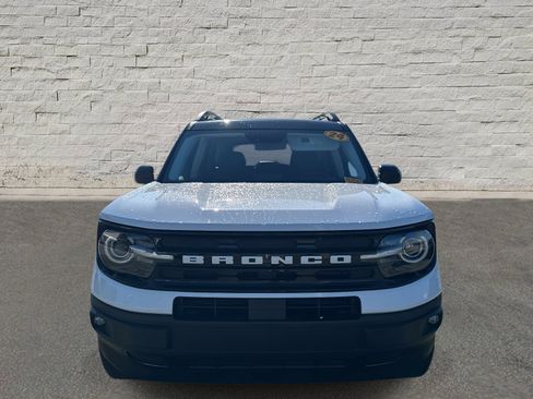 Used 2024 Ford Bronco Sport Outer Banks w/ Tech Package image 2