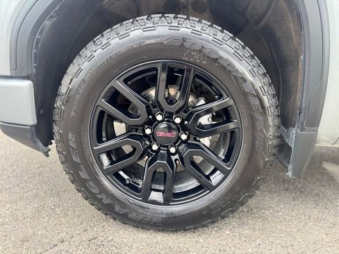 Certified 2025 GMC Sierra 1500 Elevation AWD/4WD image 3