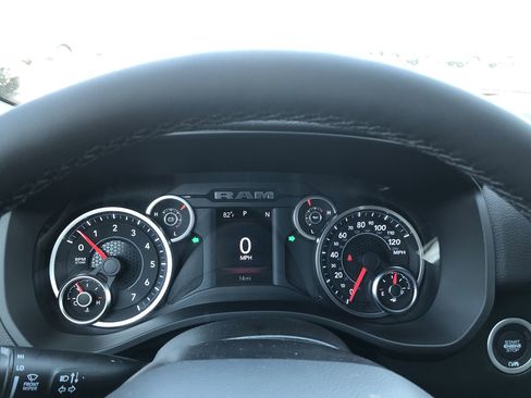 New 2026 RAM 1500 4x4 Crew Cab image 24