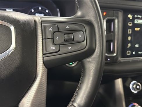 Used 2024 GMC Yukon Denali image 15