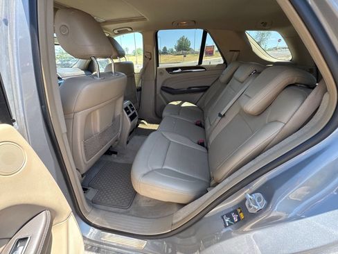 Used 2014 Mercedes-Benz ML 350 BlueTEC 4MATIC image 12