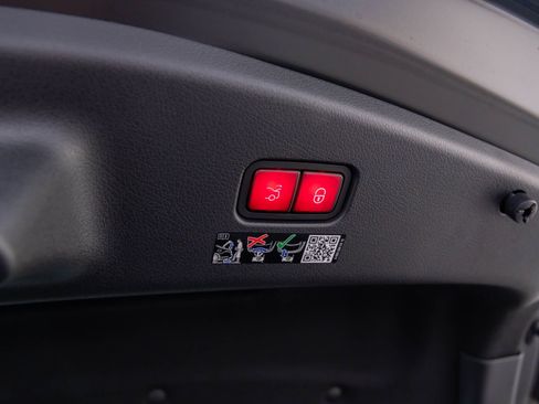 New 2026 Mercedes-Benz CLE 53 AMG 4MATIC Coupe image 41