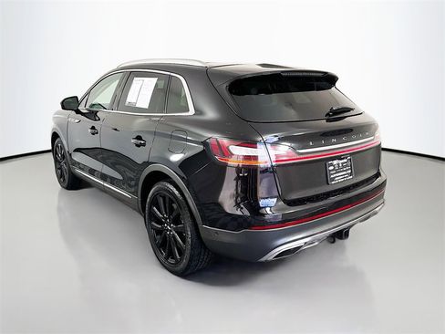 Used 2021 Lincoln Nautilus Reserve w/ Equipment Group 202A image 5