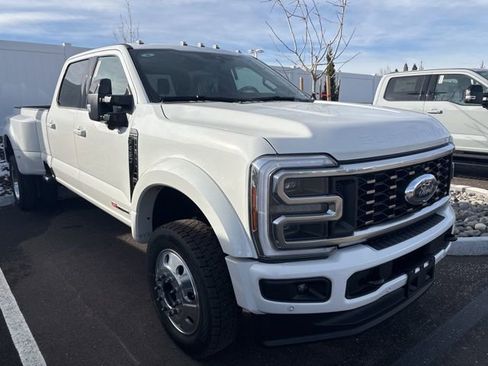 New 2026 Ford F450 Platinum w/ FX4 Off-Road Package image 1