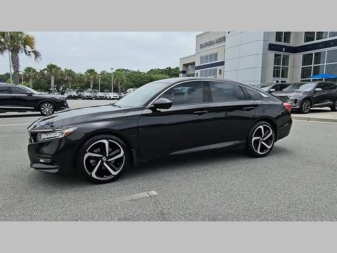 Used 2020 Honda Accord Sport image 17