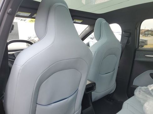 New 2026 Volvo EX30 Ultra w/ Protection Package Premier image 24