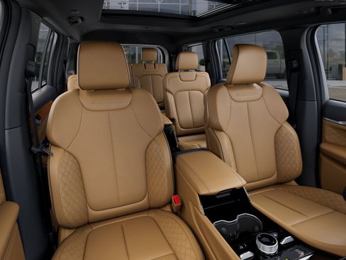 New 2026 Jeep Grand Cherokee L Summit AWD/4WD image 16