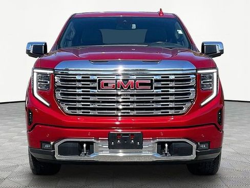 Used 2023 GMC Sierra 1500 Denali AWD/4WD image 2