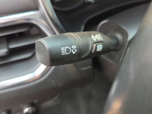 Used 2024 Chevrolet Equinox LT AWD/4WD image 25