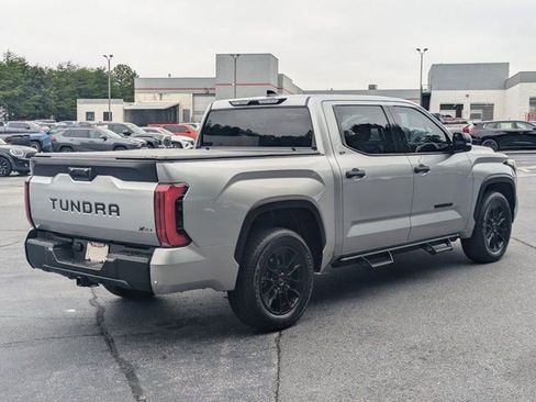 Used 2022 Toyota Tundra SR5 w/ Convenience Package RWD image 7