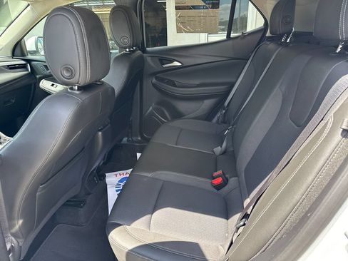 Used 2025 Buick Encore GX Preferred FWD image 25