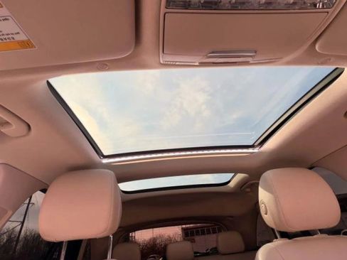 Used 2020 Mercedes-Benz GLC 300 4MATIC image 30