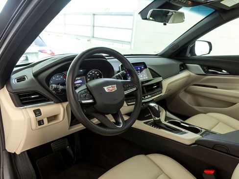 Used 2023 Cadillac CT4 Luxury w/ Sun And Sound Package image 17