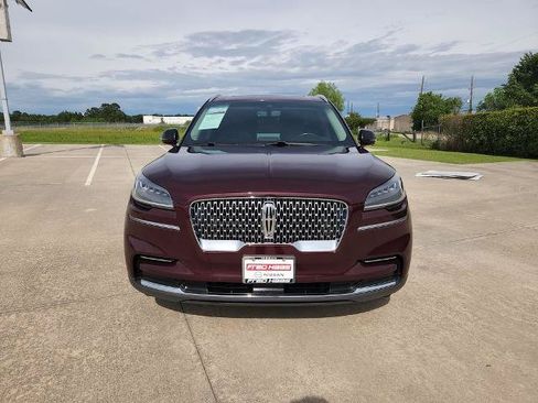 Used 2022 Lincoln Aviator Reserve w/ Elements Package Plus RWD image 11