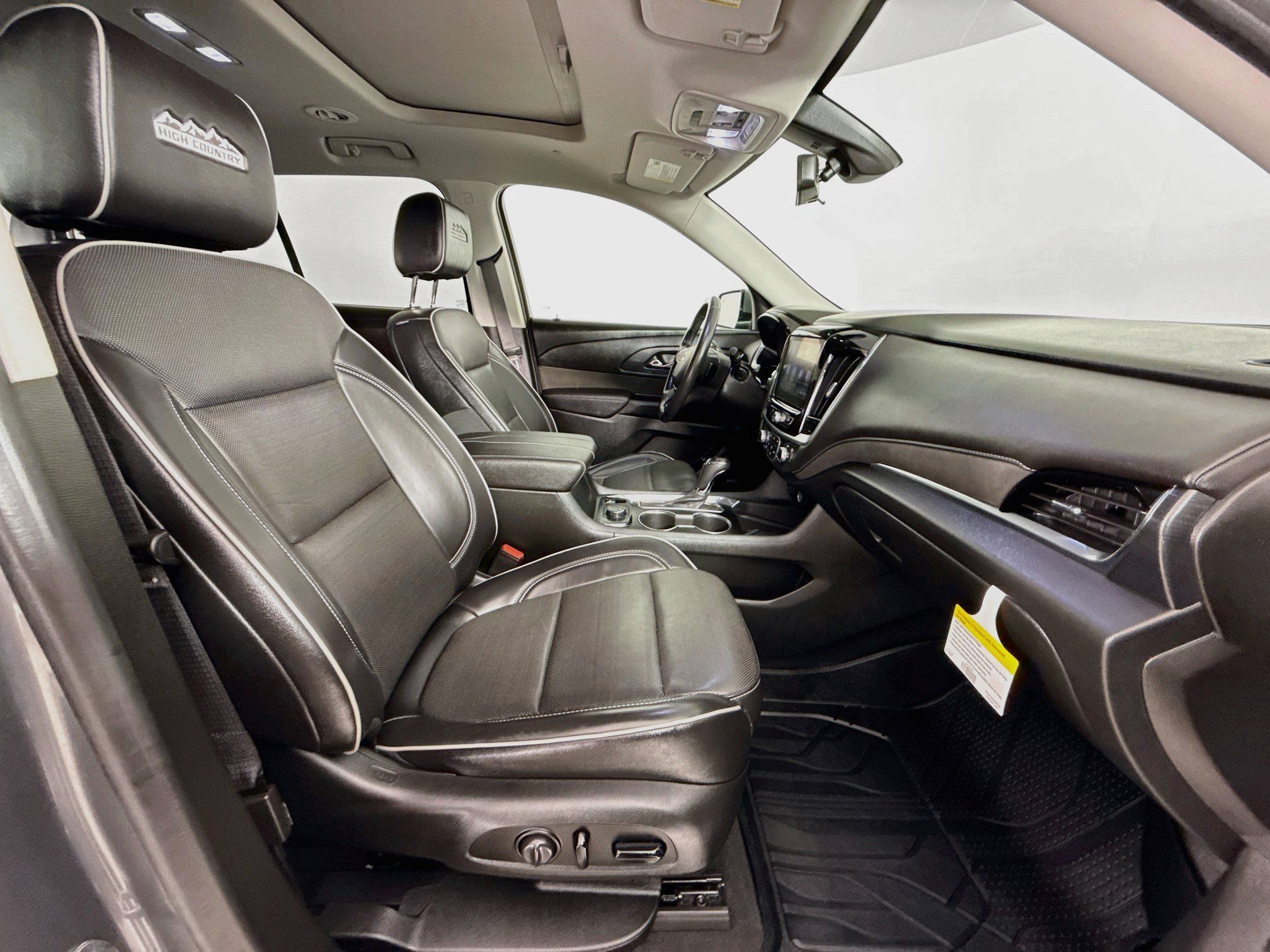 Used 2020 Chevrolet Traverse High Country AWD/4WD image 35