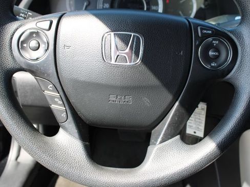 Used 2015 Honda Accord LX image 13