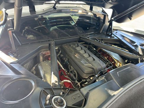 Used 2022 Chevrolet Corvette Stingray Coupe w/ 1LT image 11