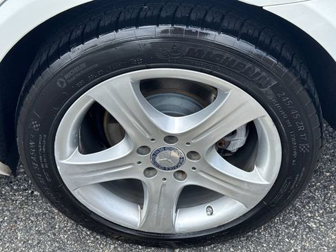 Used 2016 Mercedes-Benz E 350 4MATIC Sedan image 18
