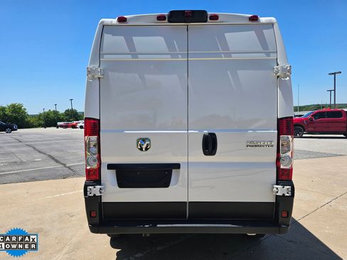 Used 2025 RAM ProMaster 2500 w/ Convenience Group FWD image 4