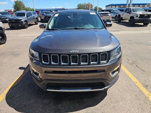 Used 2019 Jeep Compass Limited FWD image 9
