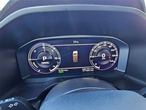 Used 2023 Mitsubishi Outlander SE image 20