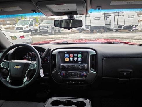 Used 2018 Chevrolet Silverado 1500 LT w/ LT Eassist Package image 5
