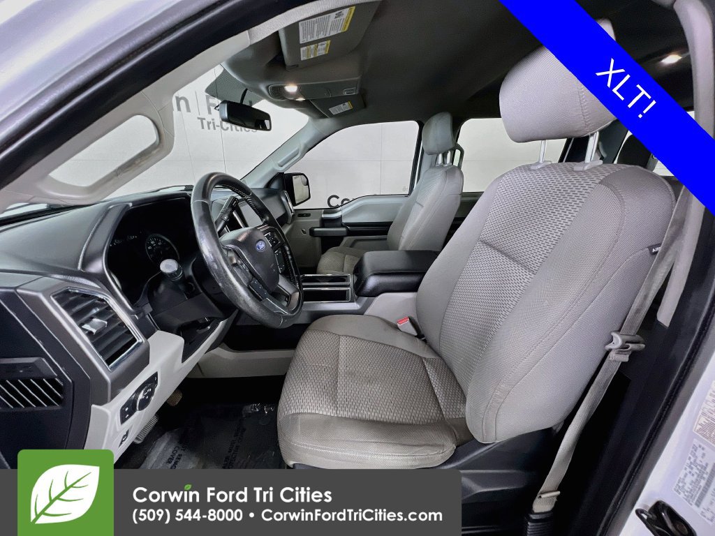 Used 2017 Ford F150 XLT w/ Equipment Group 302A Luxury AWD/4WD image 22